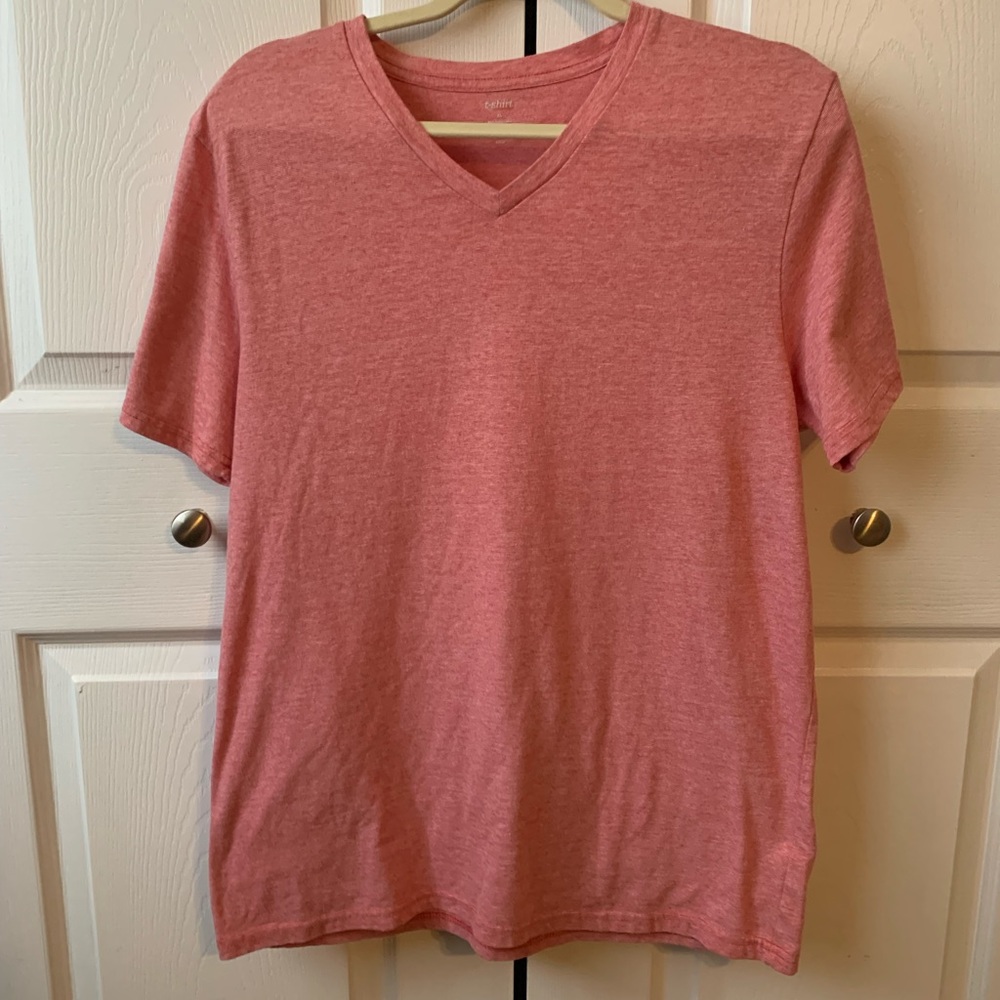 Mens V-neck Tee, XL but fits more like Large, Great Condition